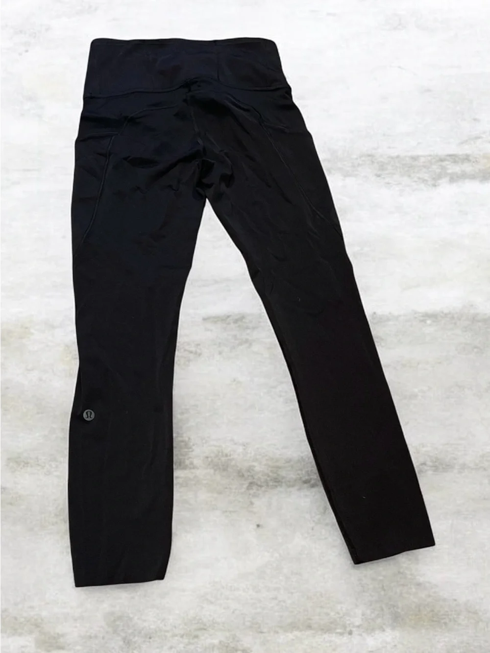 BlackLululemon Speed Up Tight featuring supportive full-on Luxtre